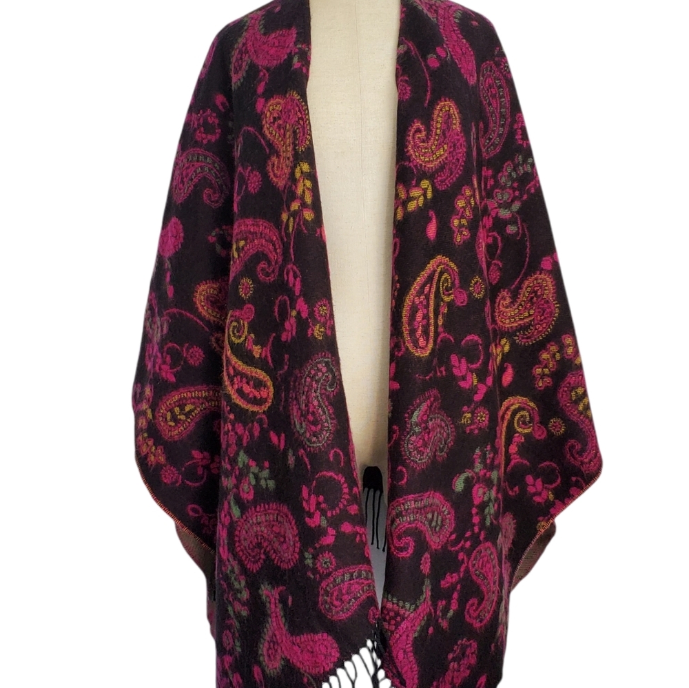Poncho Open Front Cape Ruana with Fringe in Pink Purple Paisley